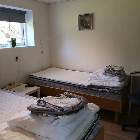 מונקבו Commuter Room For One Or Two People מראה חיצוני תמונה